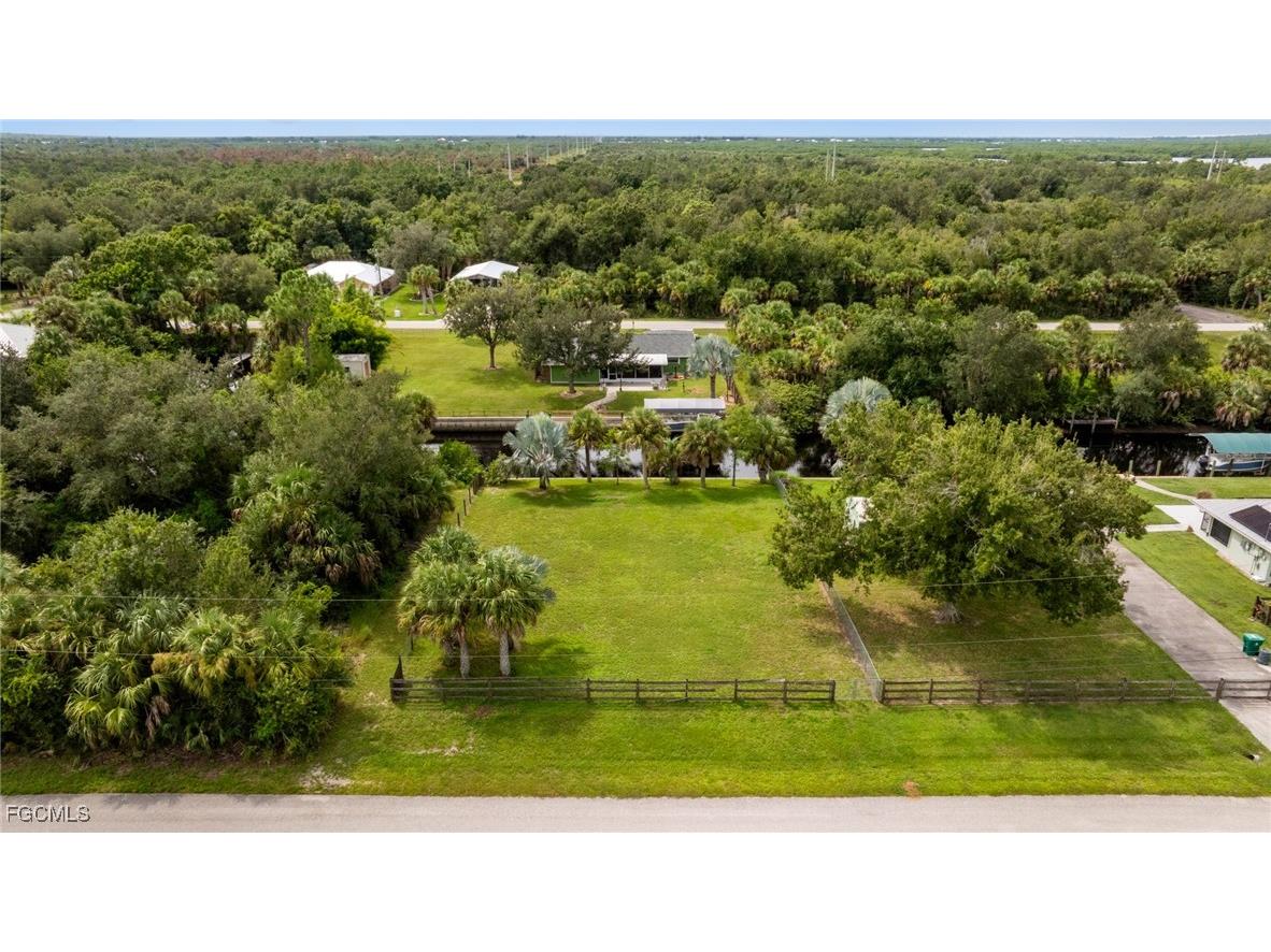 28451 Sabal Palm Drive Punta Gorda FL 33982 2025011169 image4