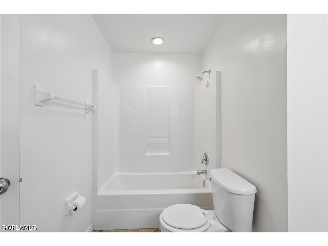 2846 NW 3rd Street Cape Coral FL 33993 226022552 image15