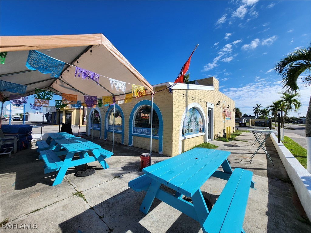 2847 Cleveland Avenue Fort Myers FL 33901 224089528 image1