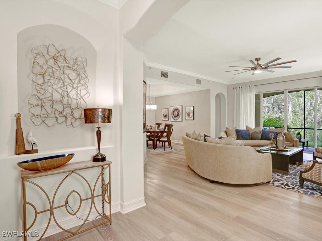 2847 Tiburon Boulevard E #8-101 Naples FL 34109 226004773 image6