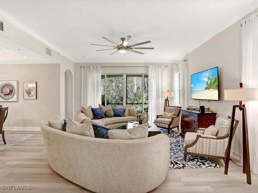 2847 Tiburon Boulevard E #8-101 Naples FL 34109 226004773 image7