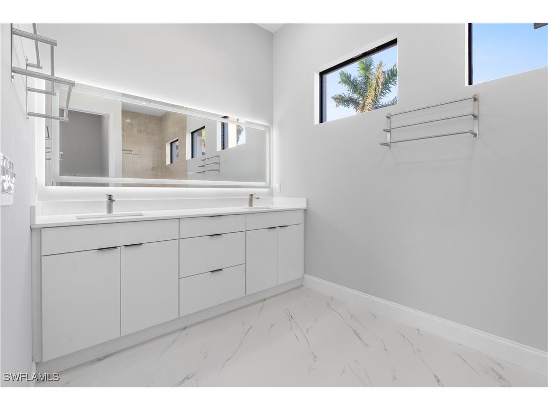 2848 NW 3rd Terrace Cape Coral FL 33993 224103714 image15