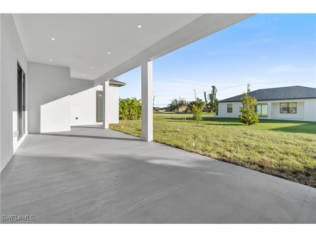 2848 NW 3rd Terrace Cape Coral FL 33993 224103714 image27
