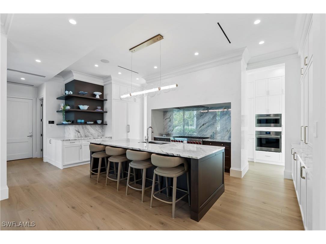 285 Central Avenue Naples FL 34102 225073939 image11