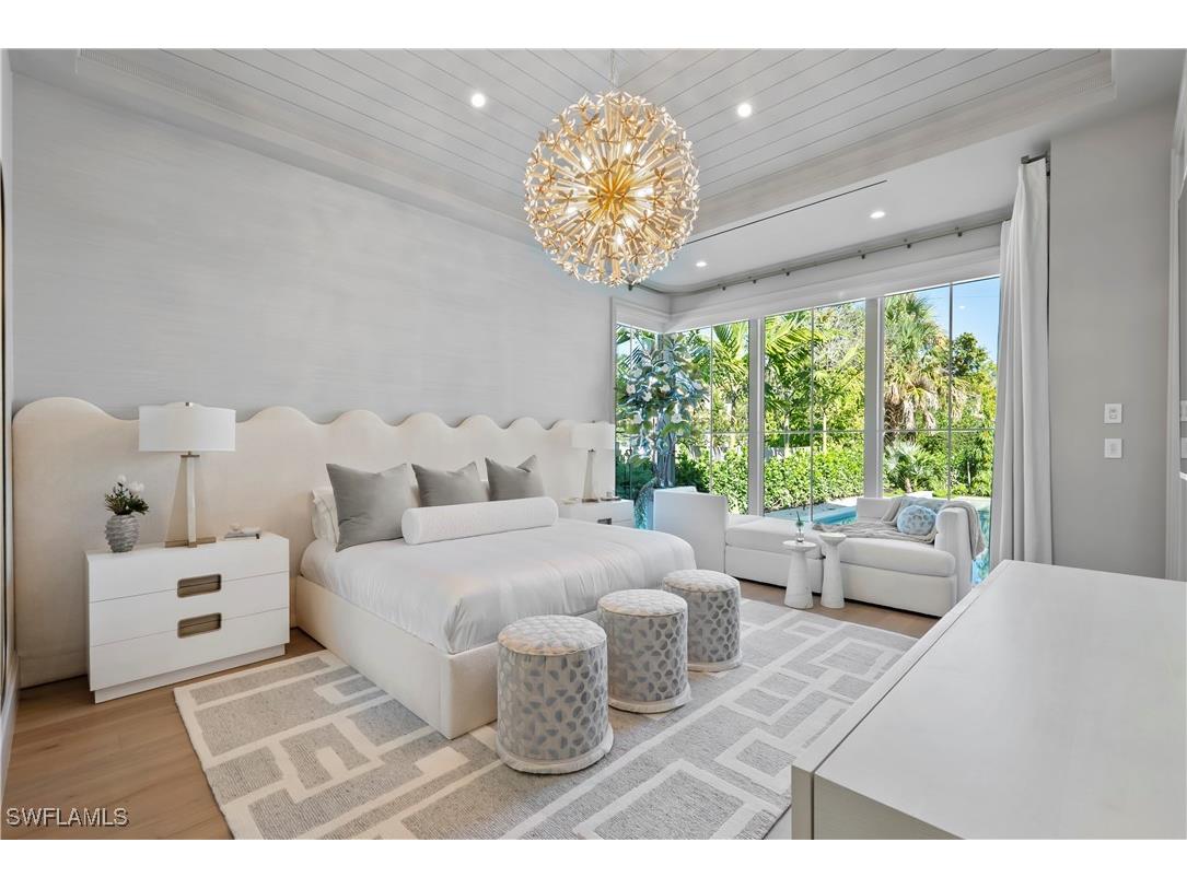 285 Central Avenue Naples FL 34102 225073939 image17