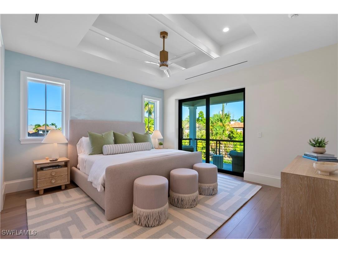 285 Central Avenue Naples FL 34102 225073939 image29