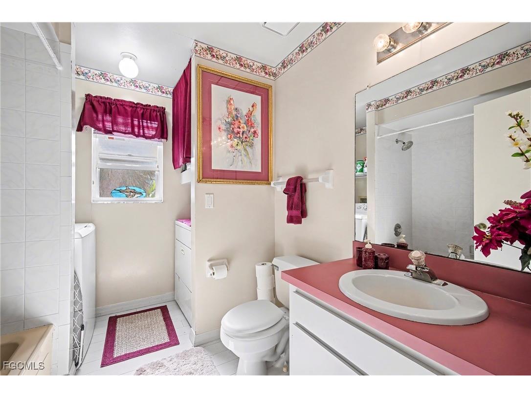 285 Dundee Road Fort Myers Beach FL 33931 2025026211 image16