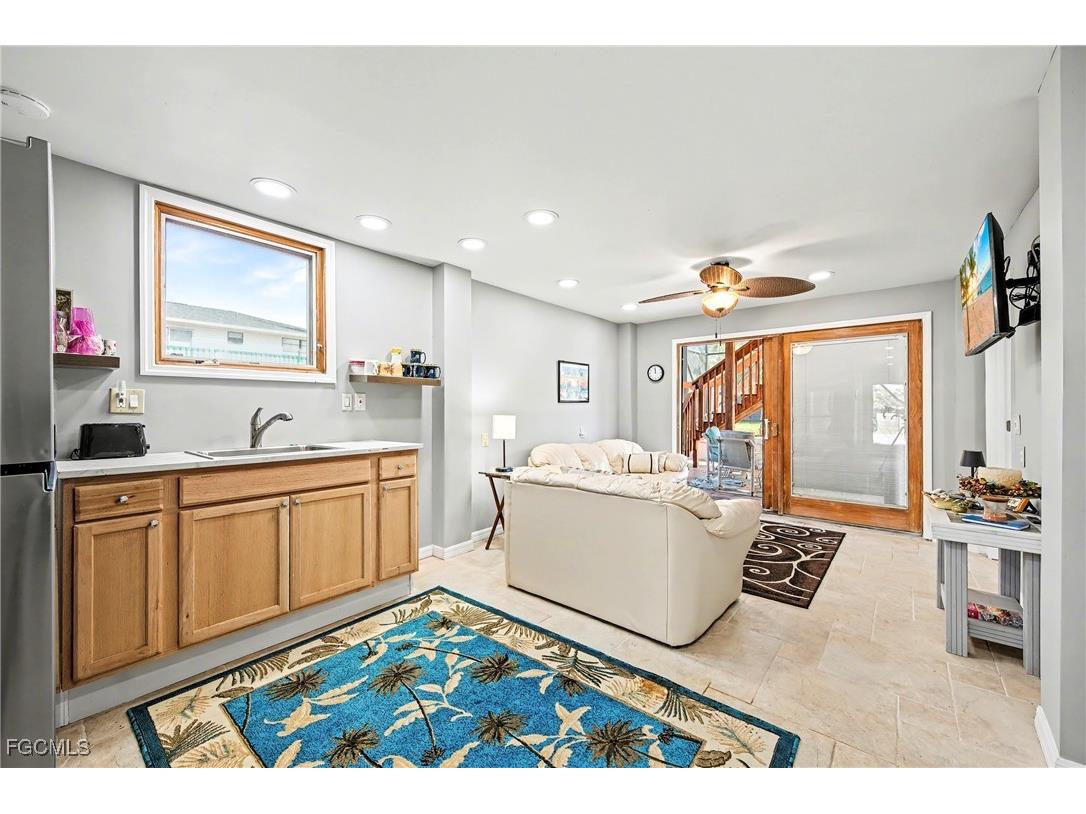 285 Dundee Road Fort Myers Beach FL 33931 2025026211 image21