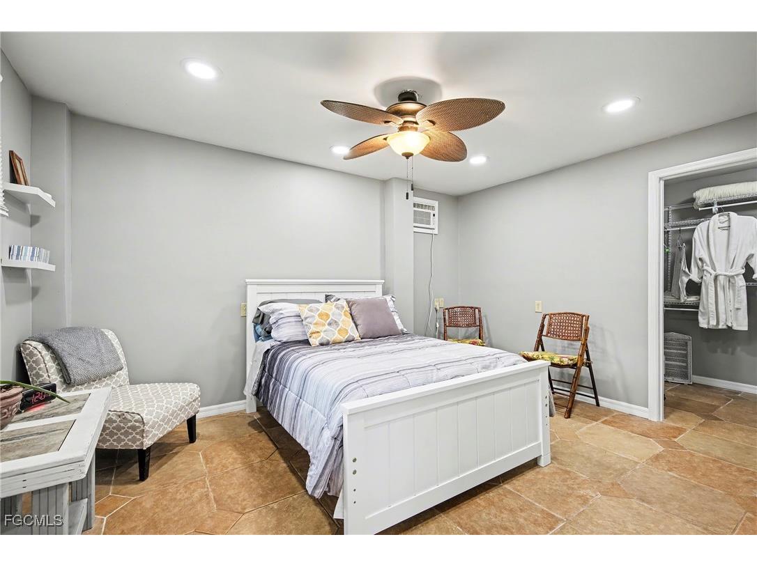 285 Dundee Road Fort Myers Beach FL 33931 2025026211 image27