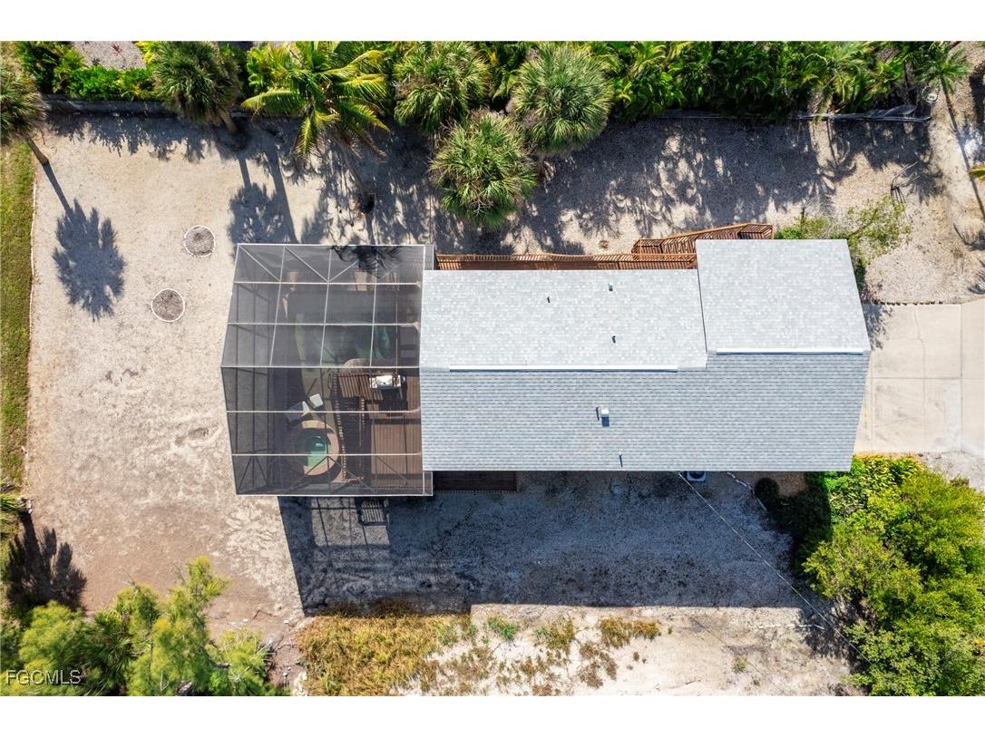 285 Dundee Road Fort Myers Beach FL 33931 2025026211 image35