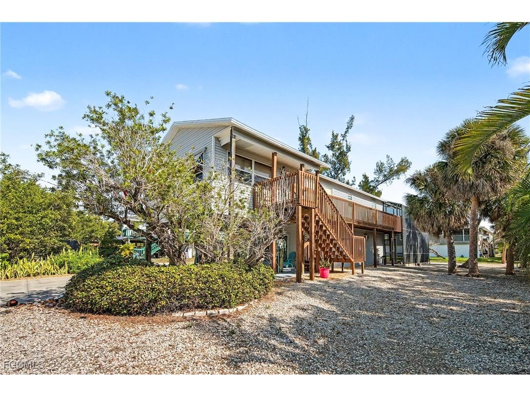 285 Dundee Road Fort Myers Beach FL 33931 2025026211 image38