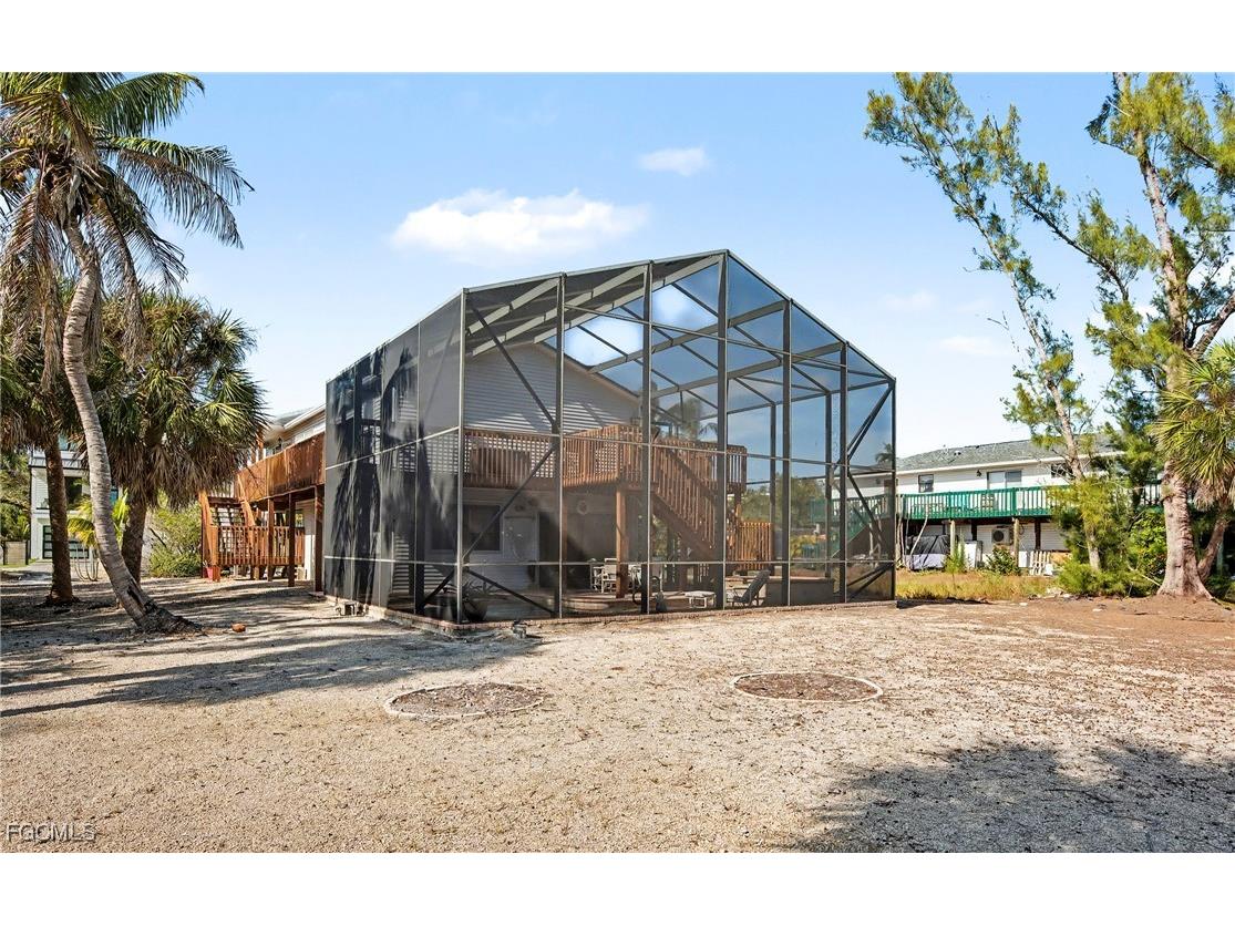 285 Dundee Road Fort Myers Beach FL 33931 2025026211 image4