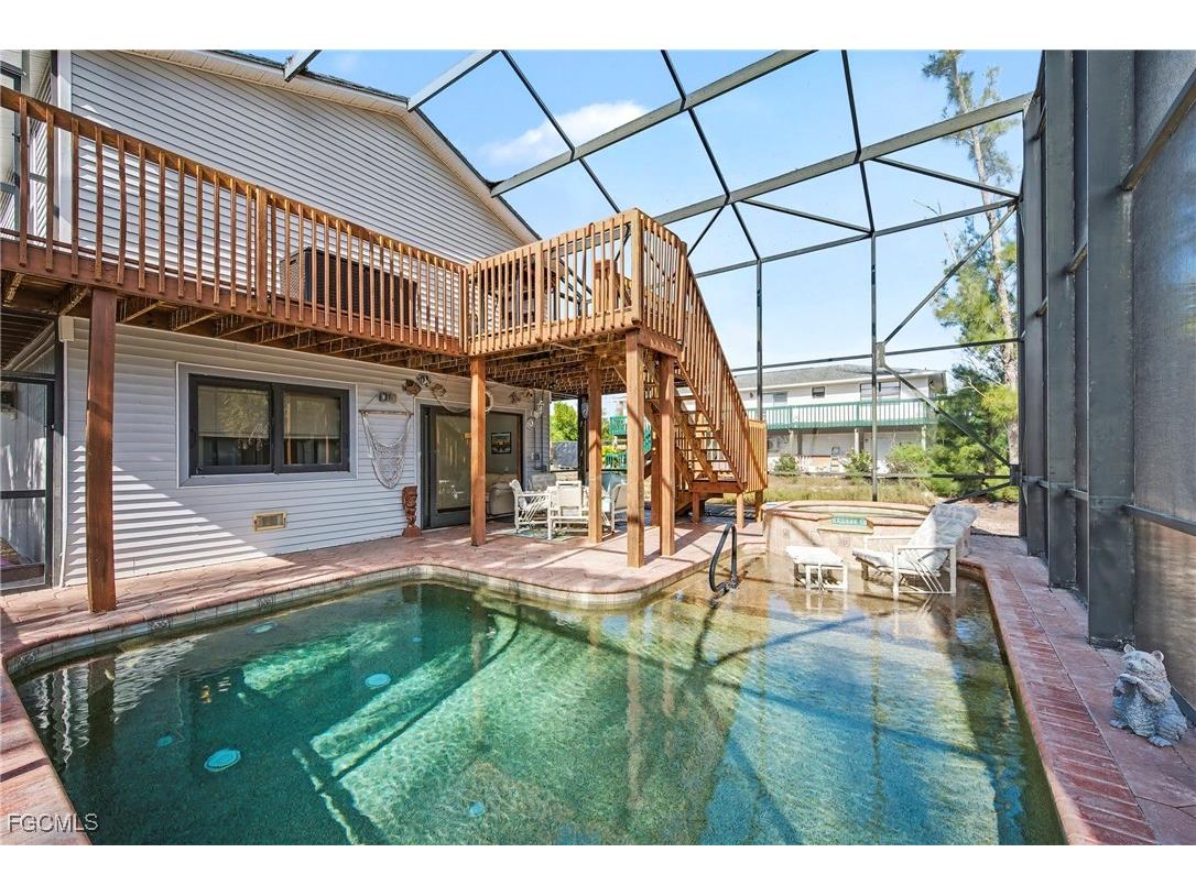 285 Dundee Road Fort Myers Beach FL 33931 2025026211 image7