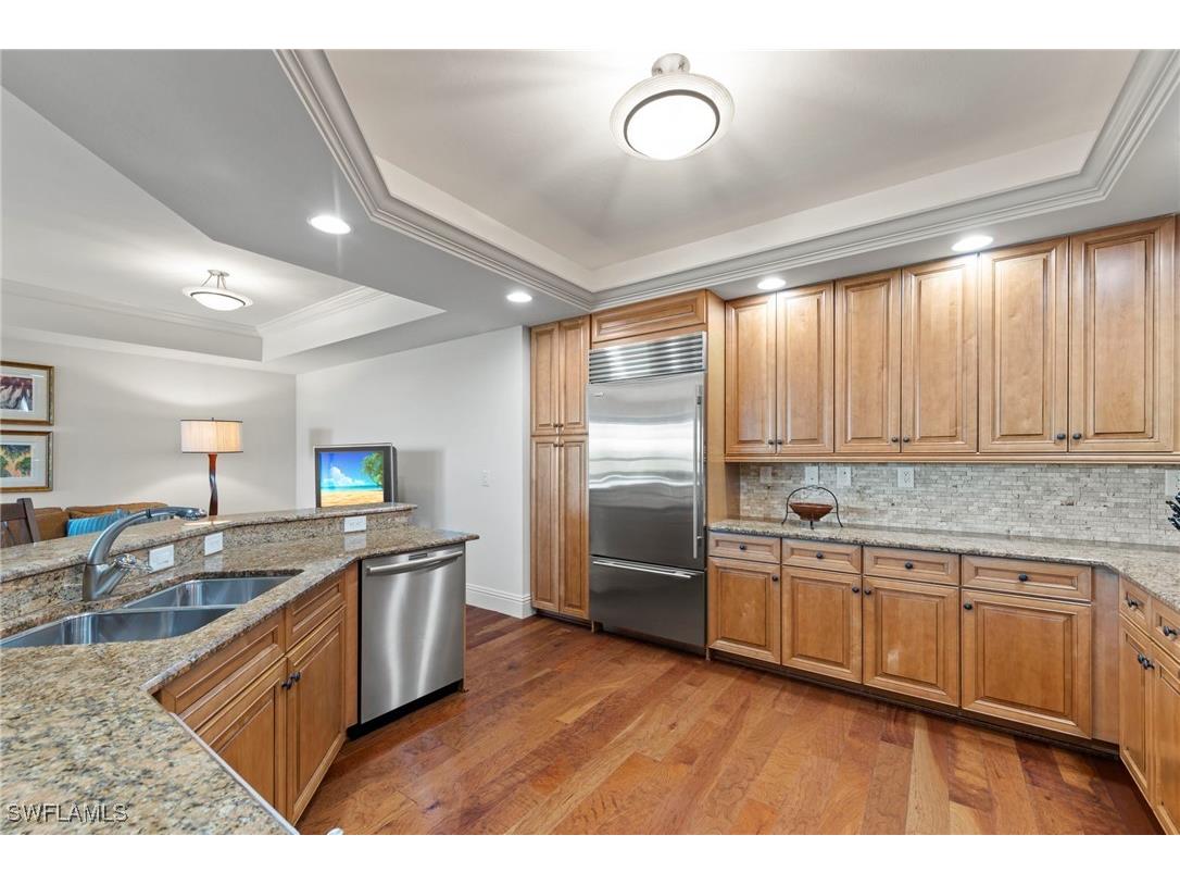 285 Grande Way #404 Naples FL 34110 225073619 image11