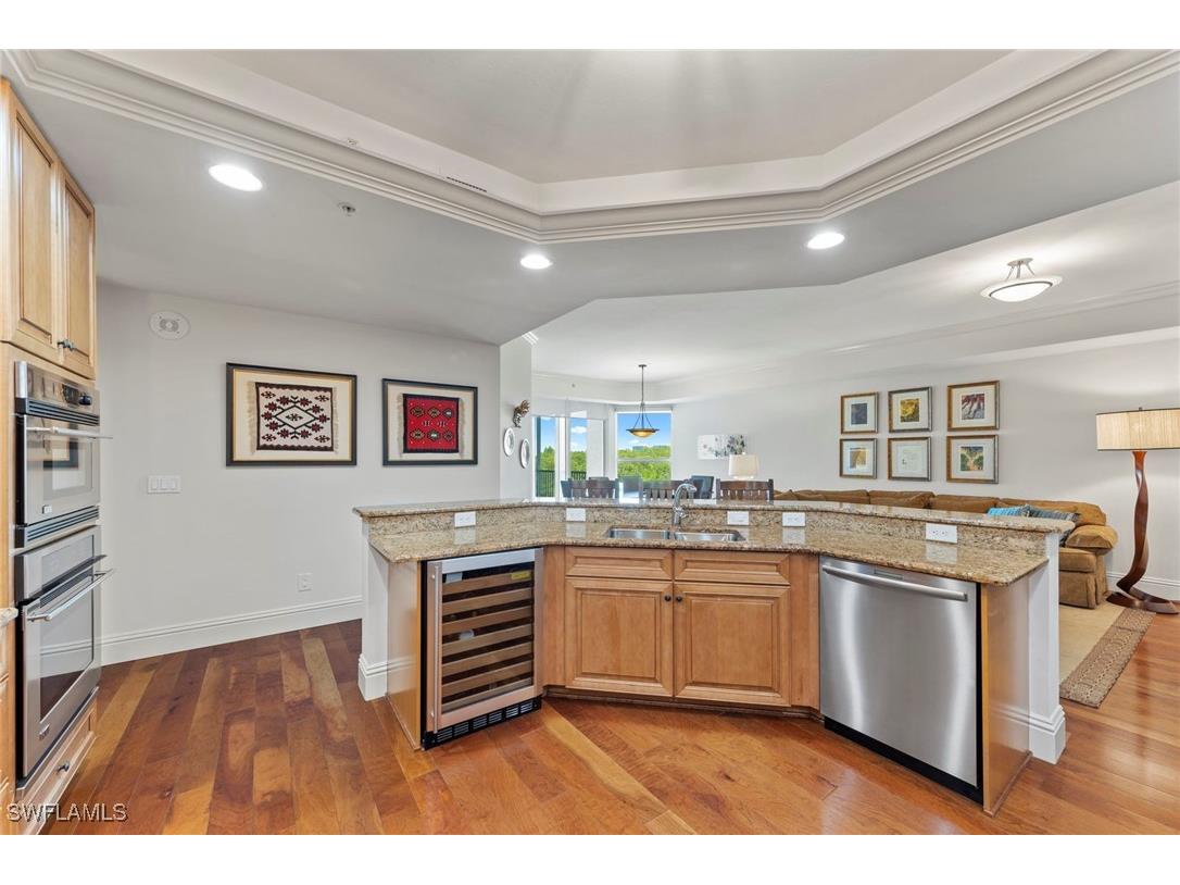 285 Grande Way #404 Naples FL 34110 225073619 image12