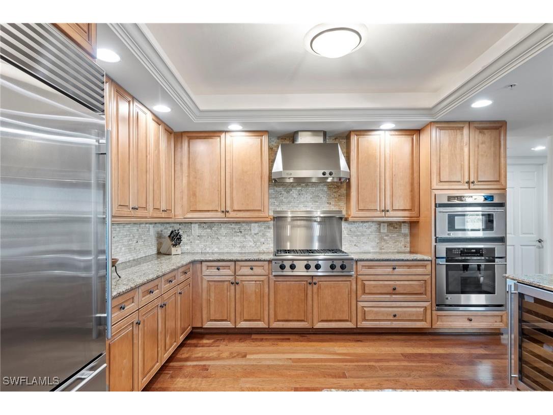 285 Grande Way #404 Naples FL 34110 225073619 image13