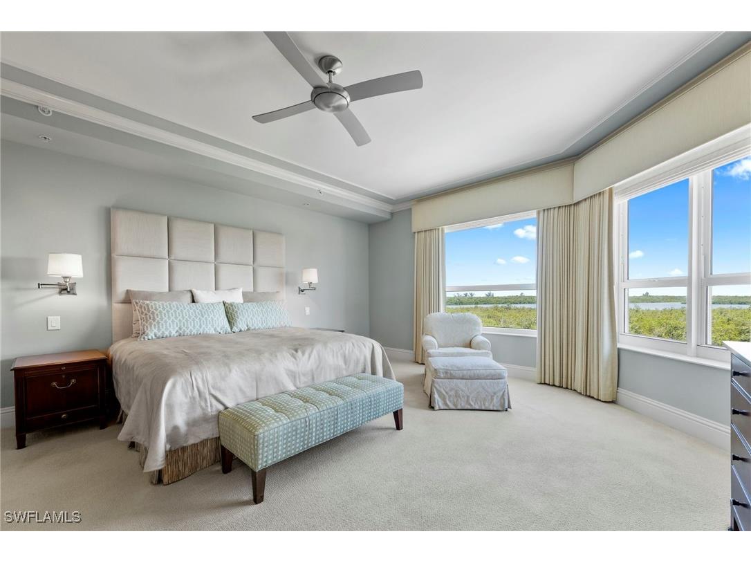 285 Grande Way #404 Naples FL 34110 225073619 image4