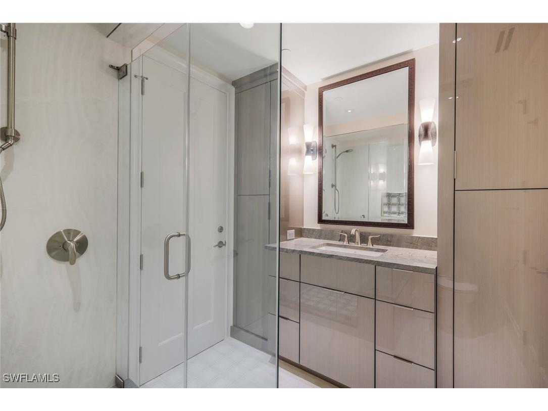 285 Grande Way #1006 Naples FL 34110 226002624 image14