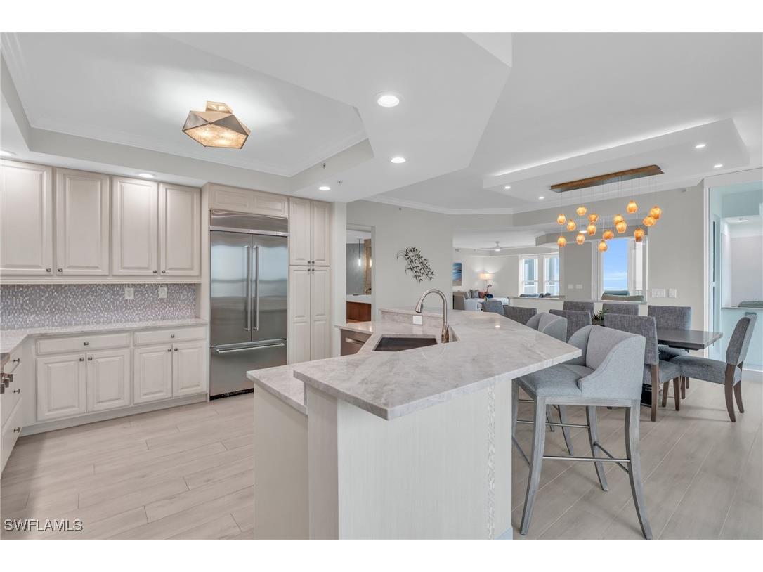 285 Grande Way #1406 Naples FL 34110 225007466 image1