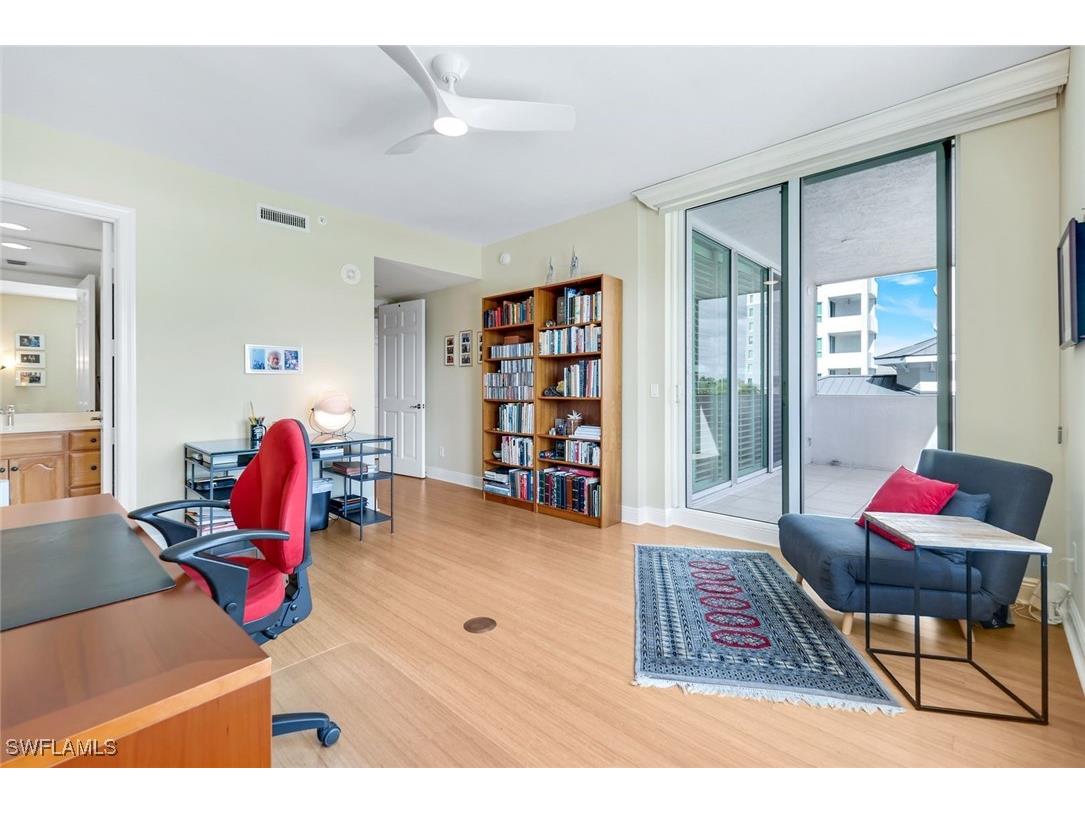 285 Grande Way #401 Naples FL 34110 225078383 image31