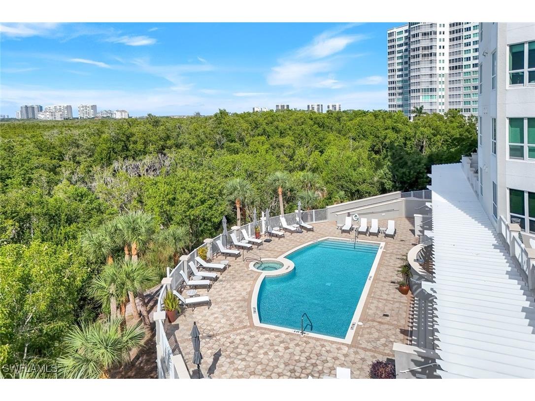 285 Grande Way #401 Naples FL 34110 225078383 image41