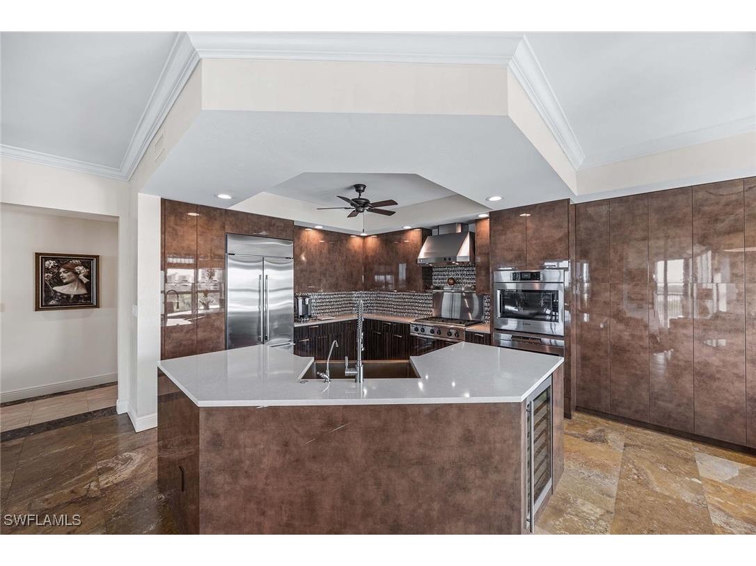 285 Grande Way #501 Naples FL 34110 226005228 image12