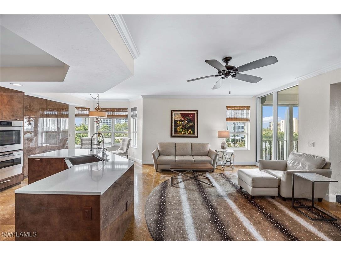 285 Grande Way #501 Naples FL 34110 226005228 image18