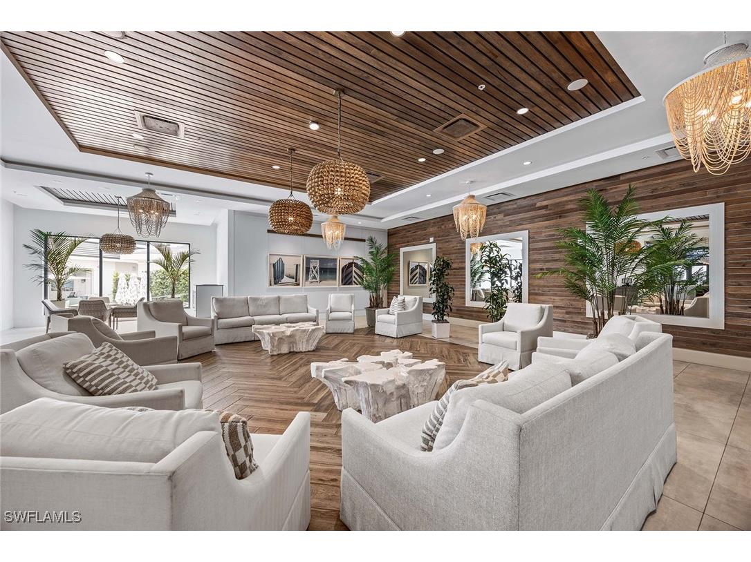 285 Grande Way #501 Naples FL 34110 226005228 image43