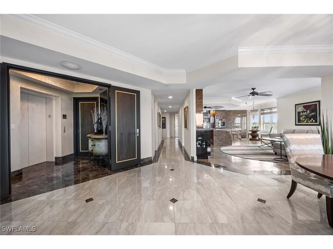 285 Grande Way #501 Naples FL 34110 226005228 image7