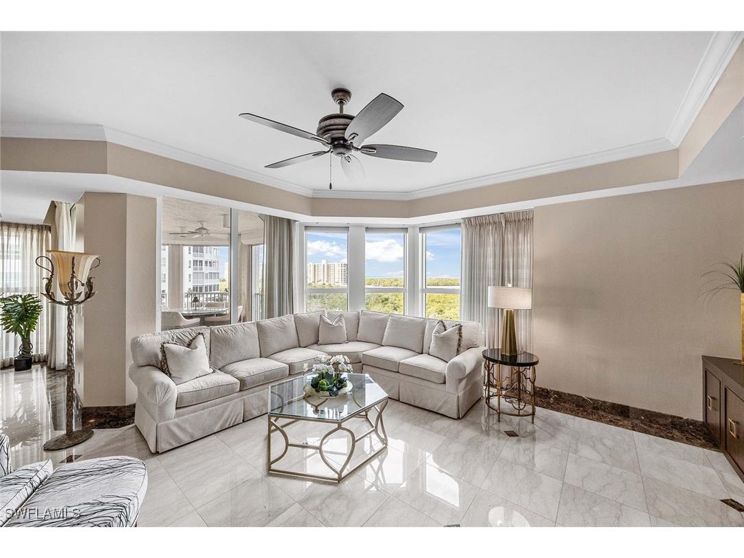 285 Grande Way #501 Naples FL 34110 226005228 image9