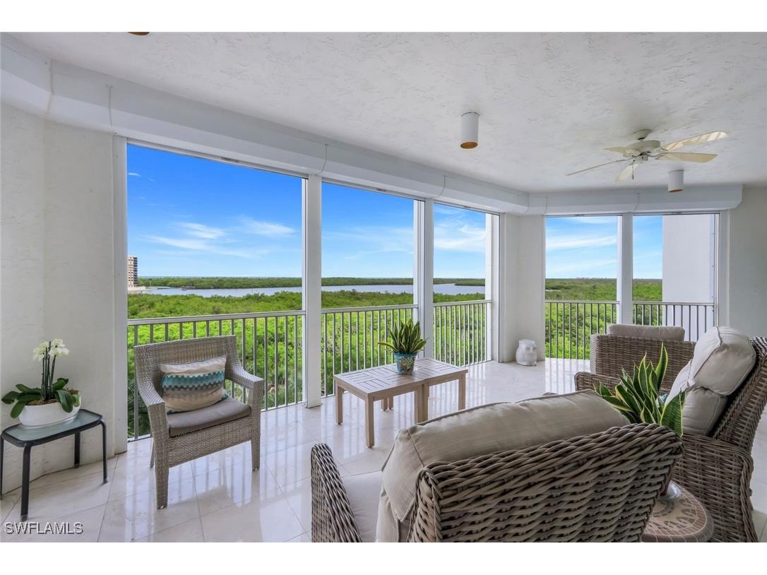 285 Grande Way #503 Naples FL 34110 225060912 image1