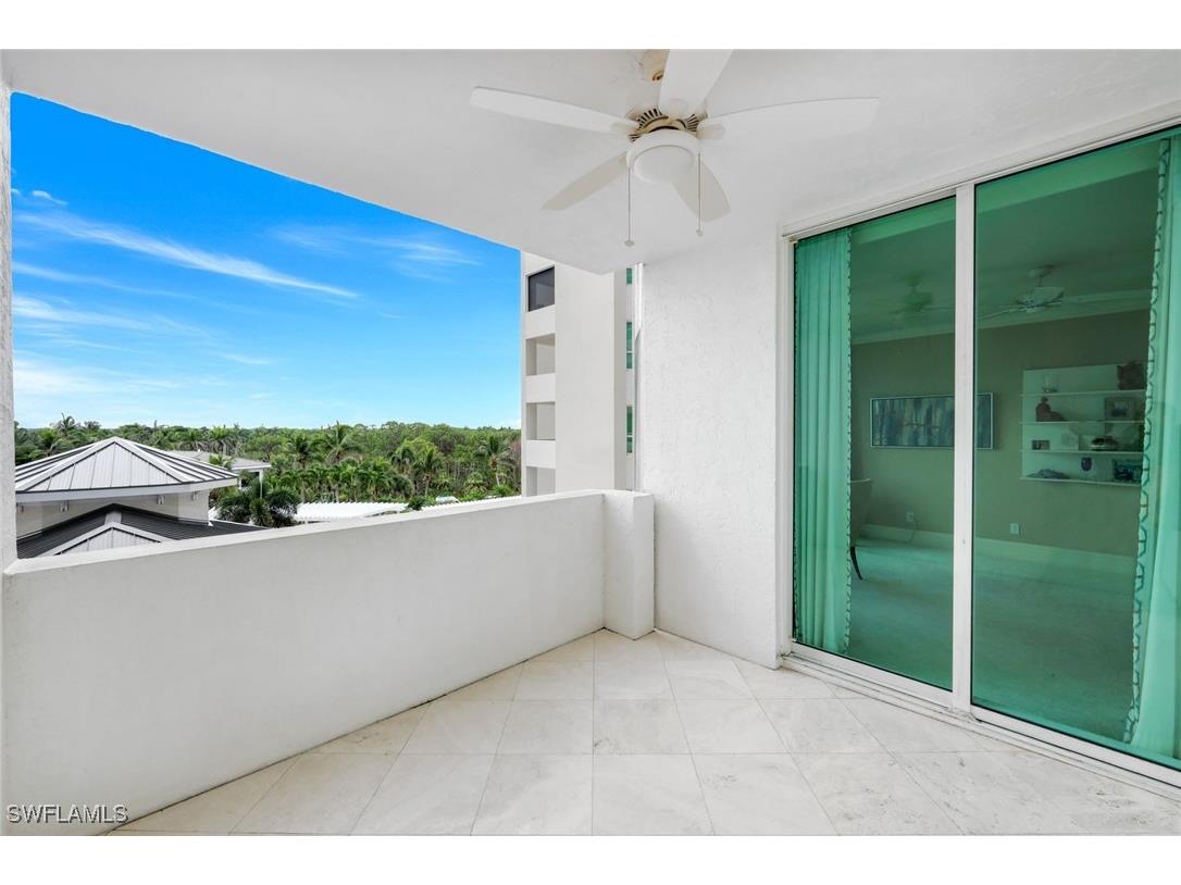 285 Grande Way #503 Naples FL 34110 225060912 image28