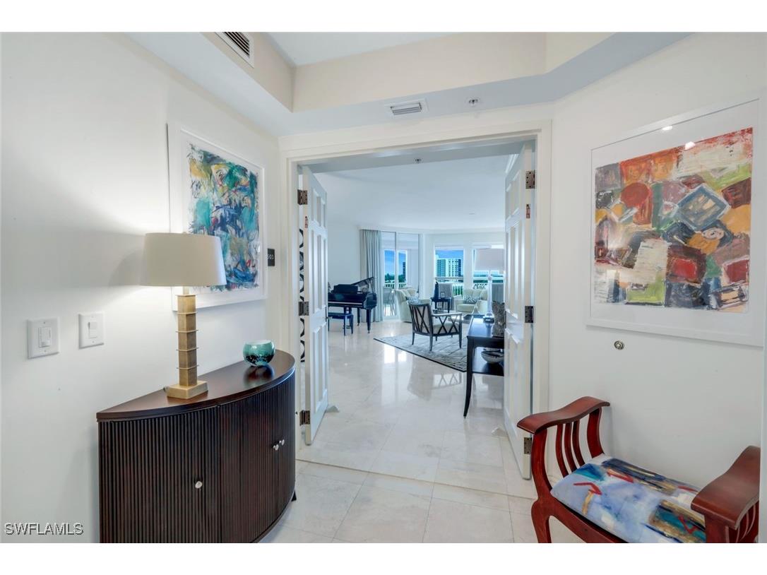 285 Grande Way #503 Naples FL 34110 225060912 image4