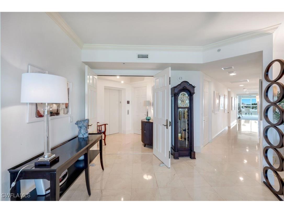 285 Grande Way #503 Naples FL 34110 225060912 image5