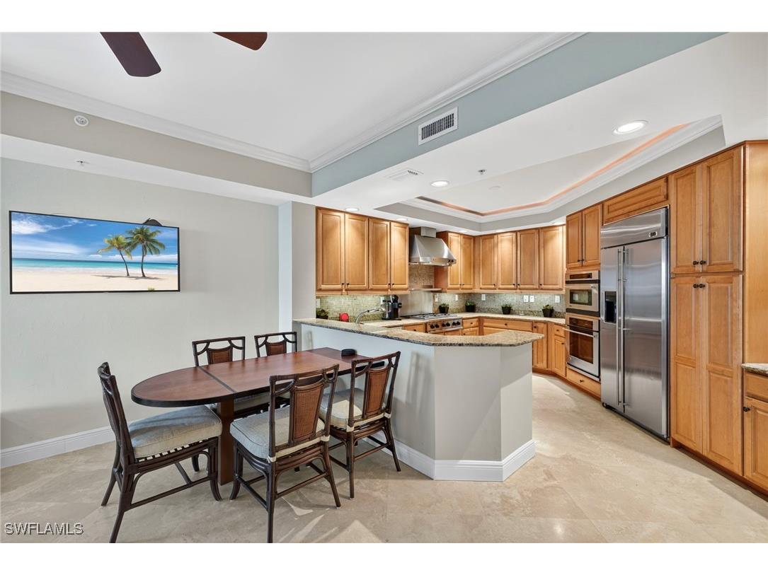 285 Grande Way #705 Naples FL 34110 225032710 image12