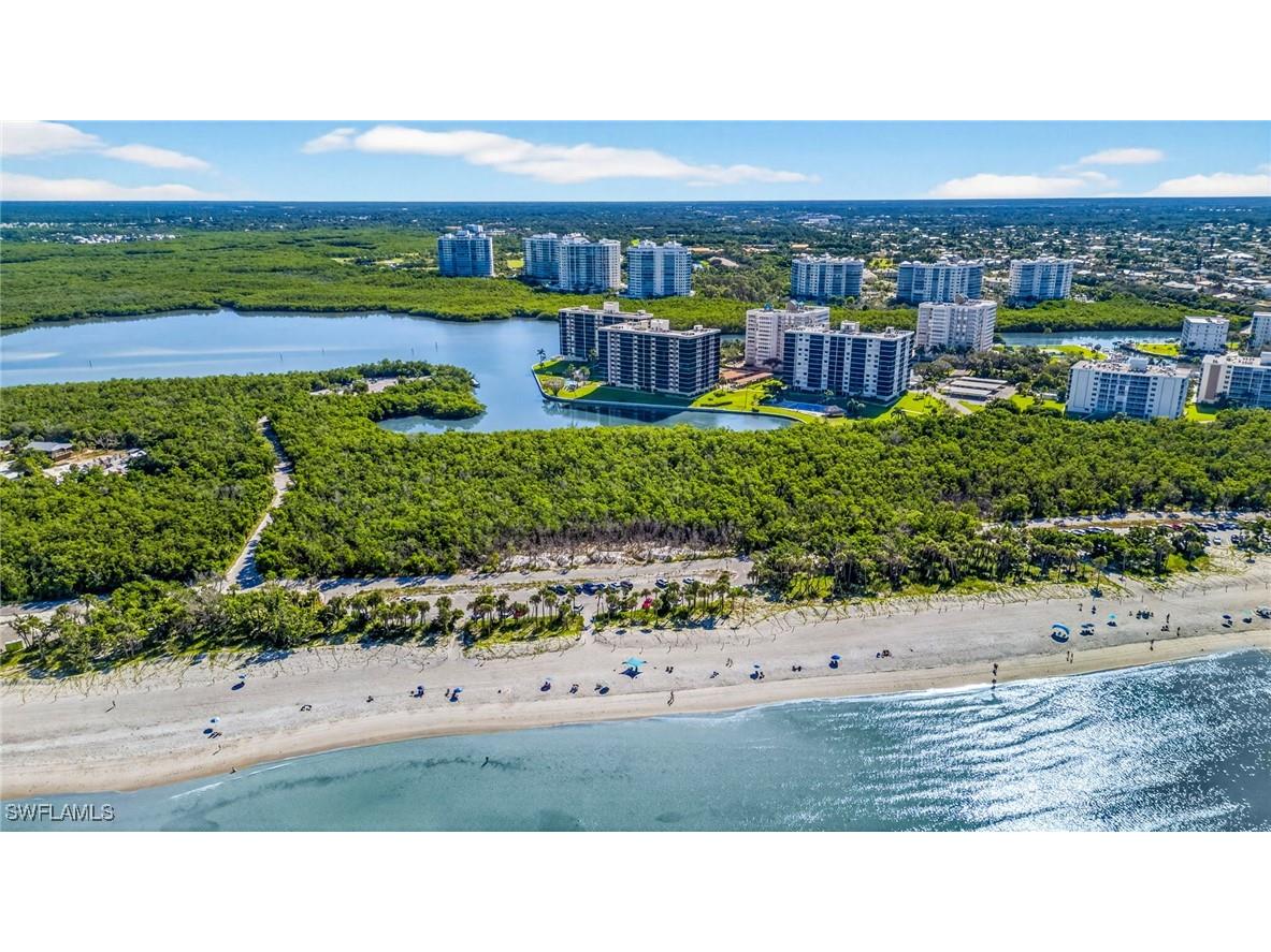 285 Grande Way #705 Naples FL 34110 225032710 image38