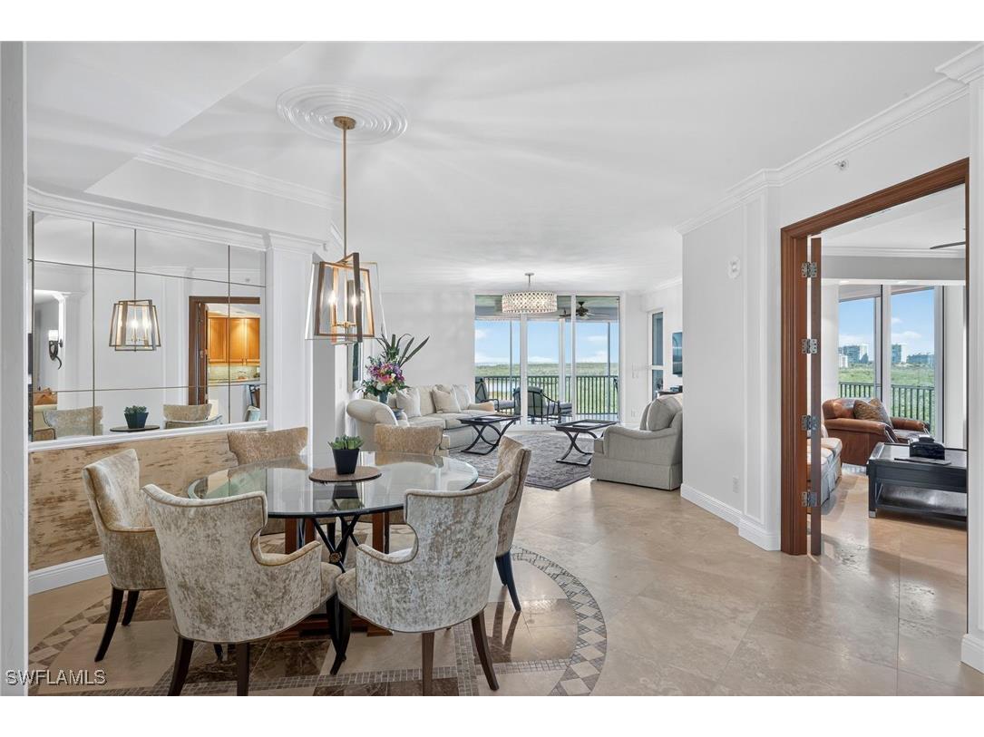 285 Grande Way #705 Naples FL 34110 225032710 image4
