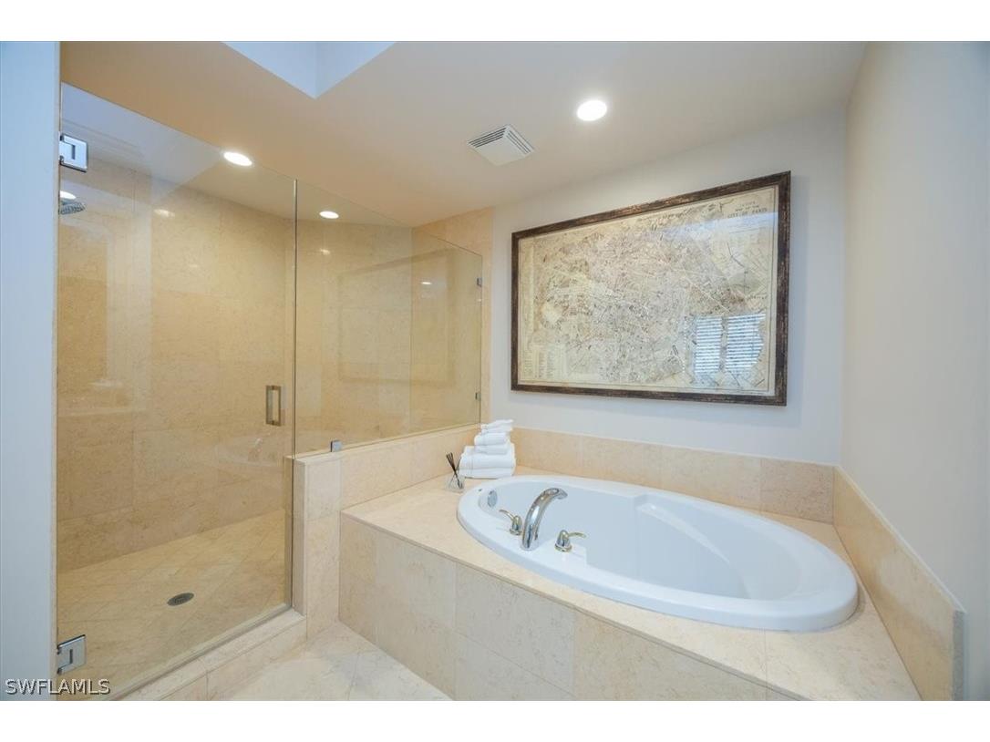 285 Grande Way #706 Naples FL 34110 226012141 image14