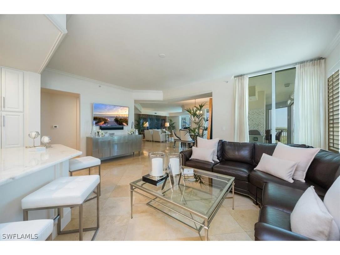 285 Grande Way #706 Naples FL 34110 226012141 image2