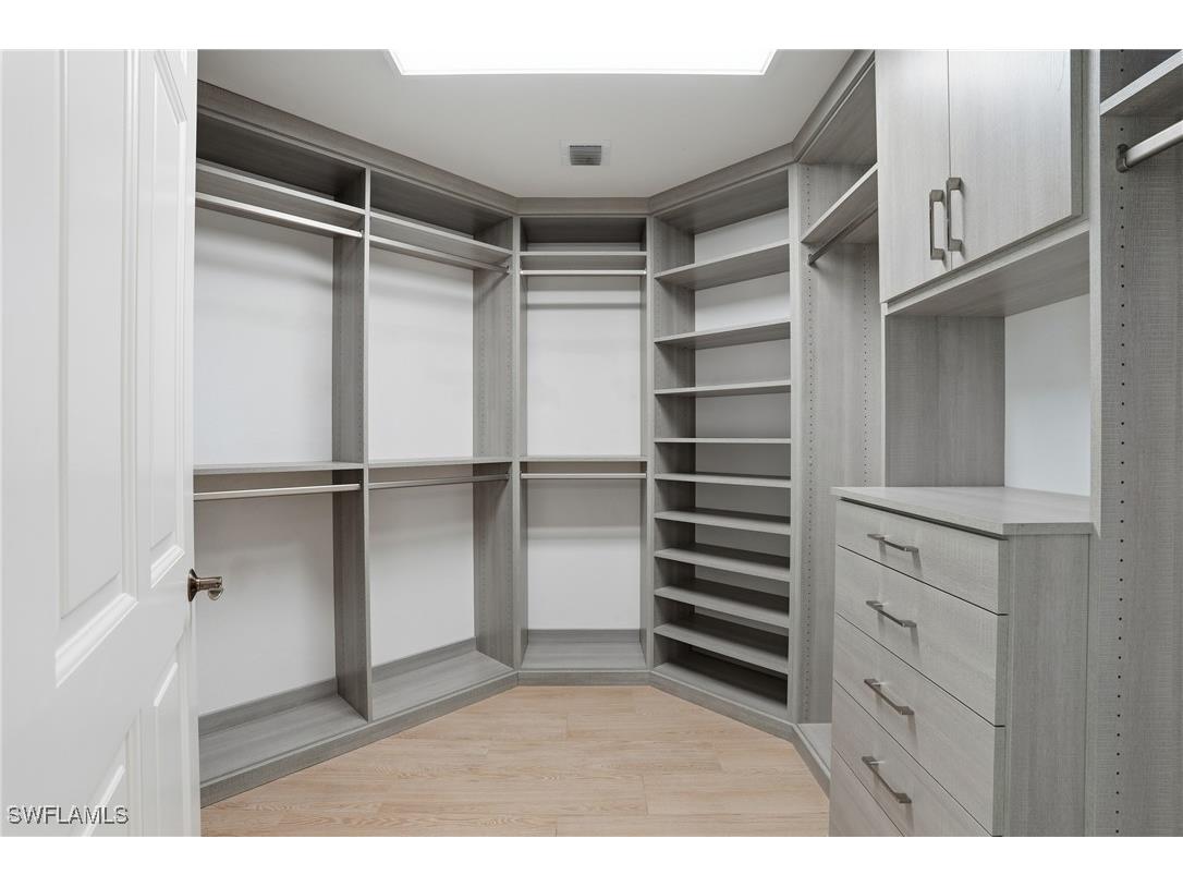 285 Grande Way #801 Naples FL 34110 225076887 image26