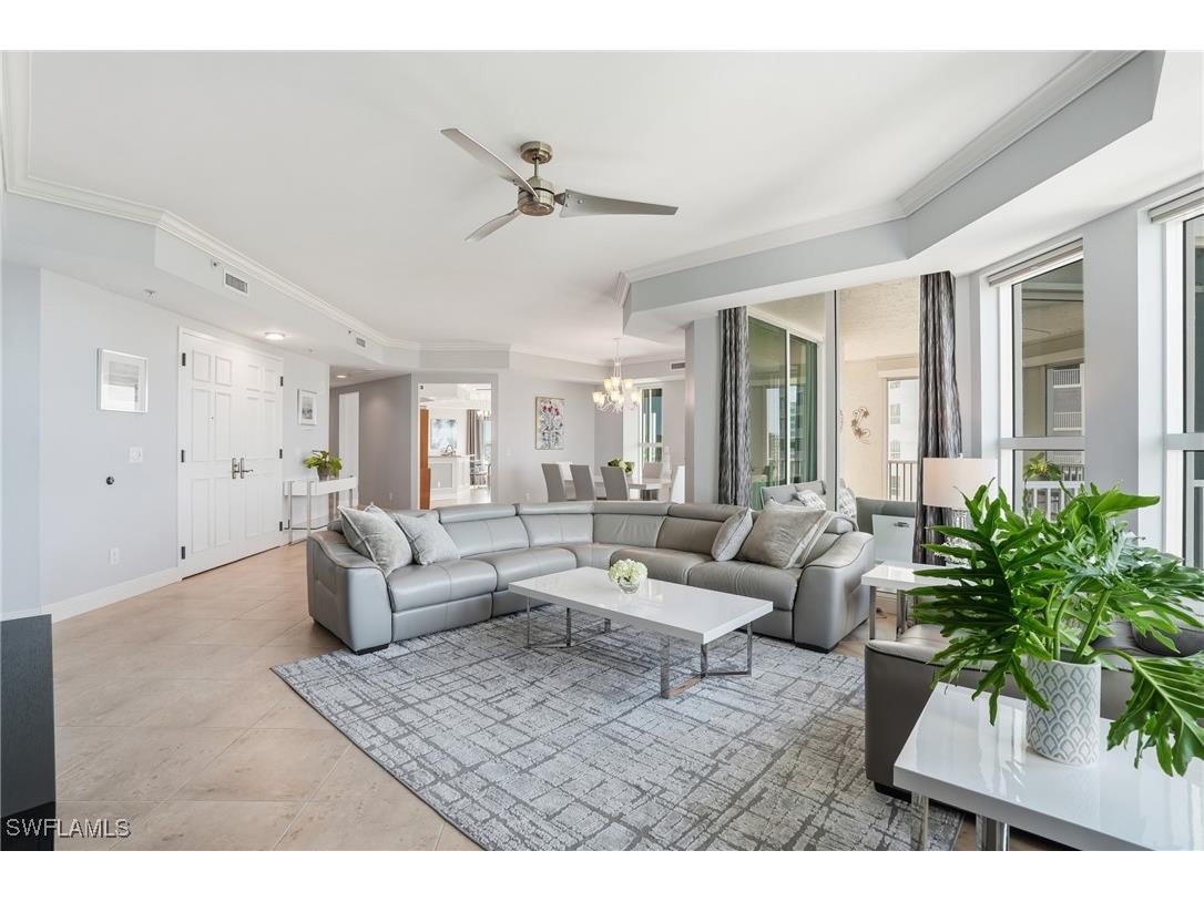 285 Grande Way #801 Naples FL 34110 225076887 image6