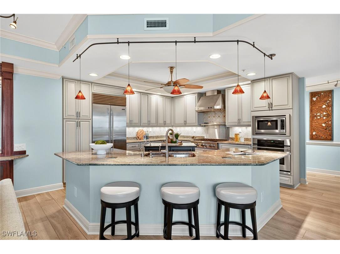 285 Grande Way #804 Naples FL 34110 225073709 image12