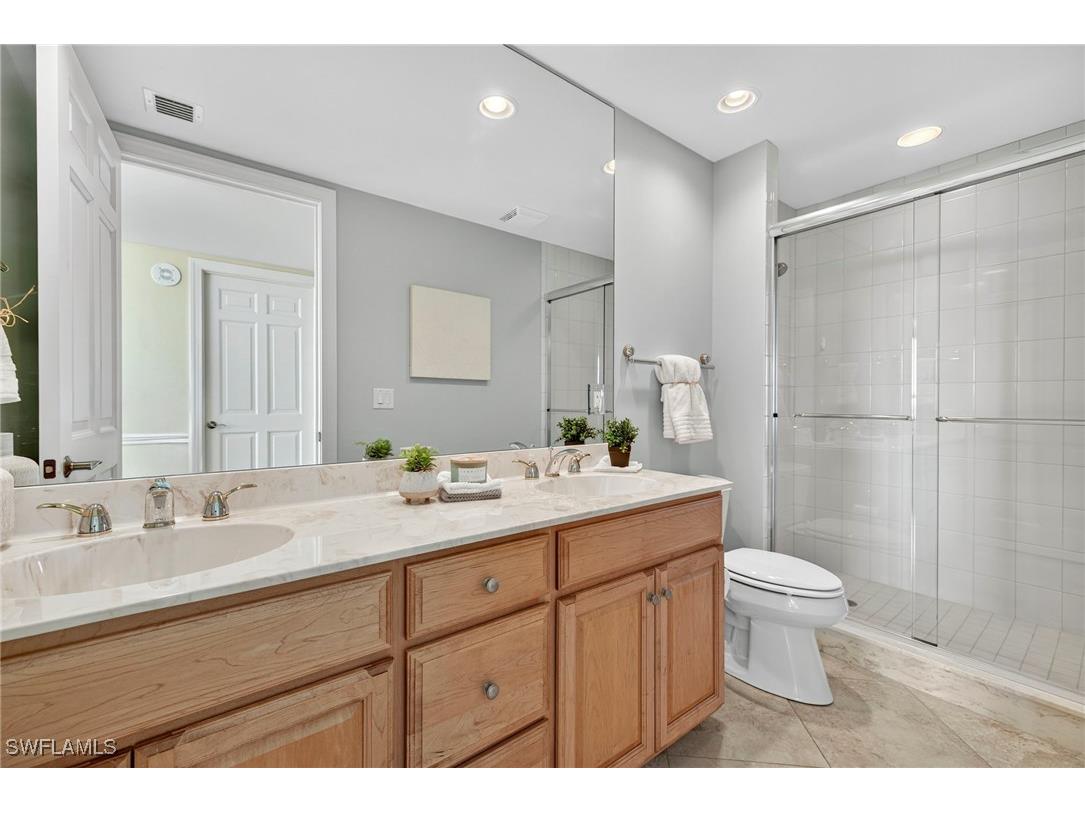 285 Grande Way #804 Naples FL 34110 225073709 image33