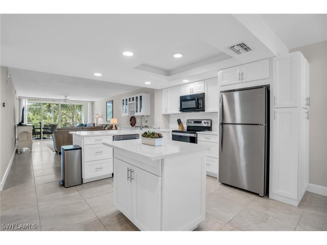 285 Naples Cove Drive #1504 Naples FL 34110 224051275 image1