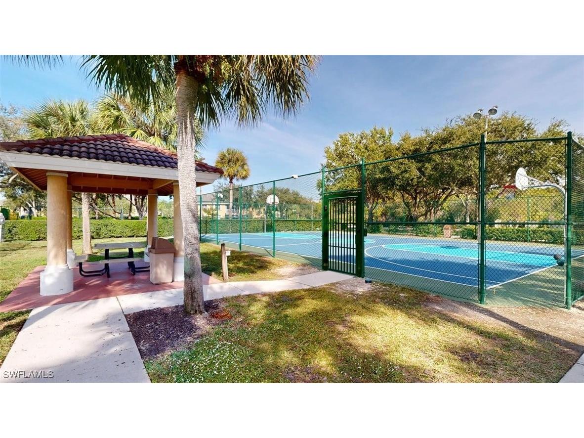 285 Spider Lily Lane Naples FL 34119 225082251 image11