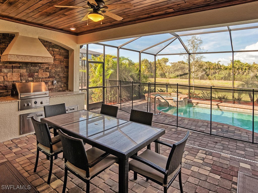 2850 Aviamar Circle Naples FL 34114 225067869 image2