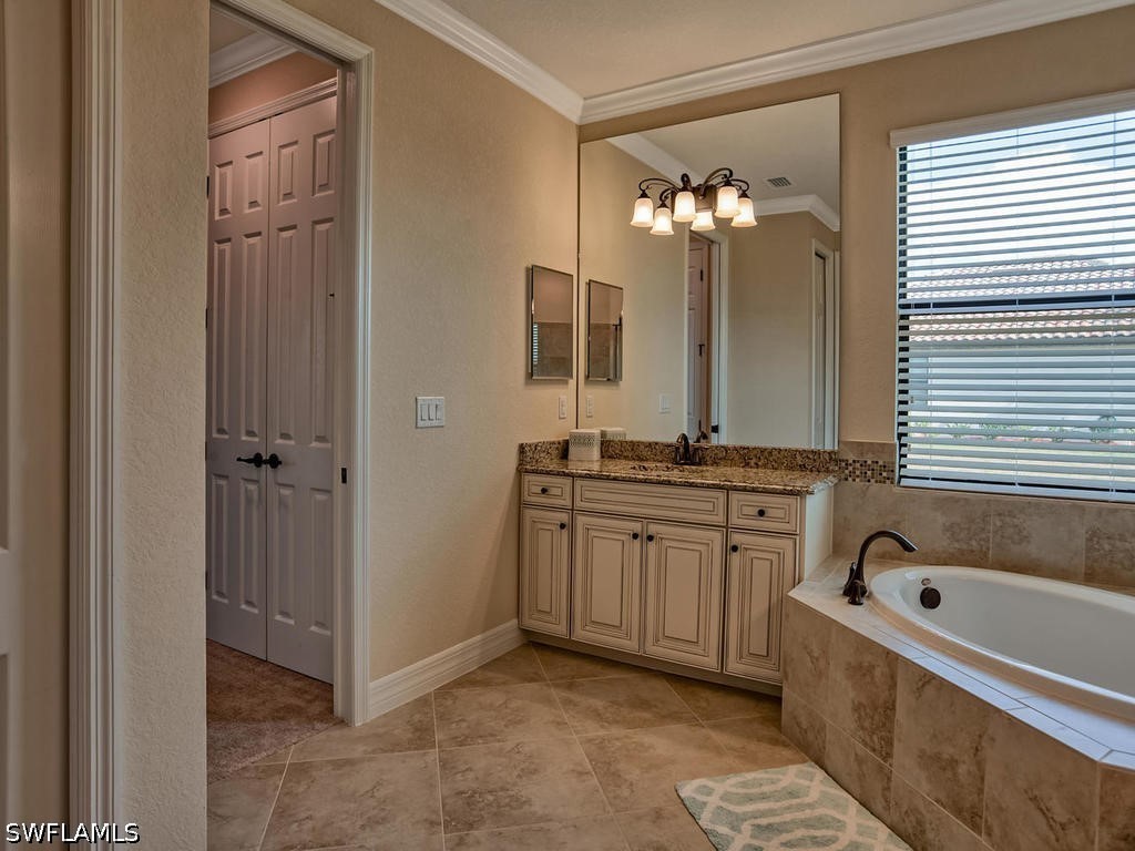 2850 Aviamar Circle Naples FL 34114 226014824 image15