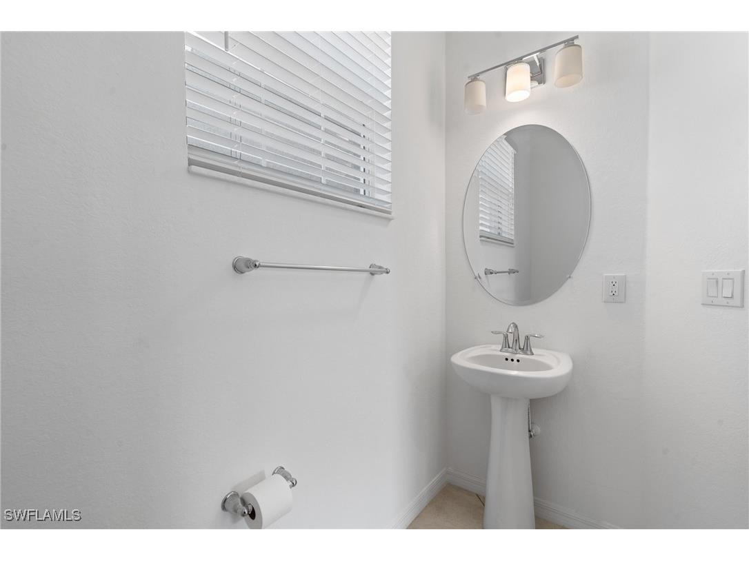 2850 Blossom Way Naples FL 34120 225073921 image25