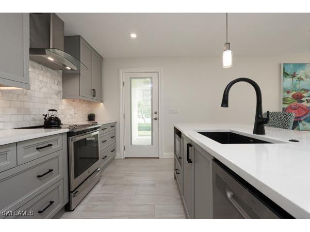 2850 Gulf Shore Boulevard N #102 Naples FL 34103 225061861 image10