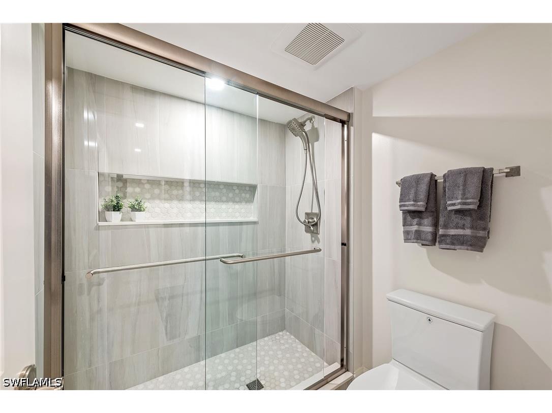 2850 Gulf Shore Boulevard N #102 Naples FL 34103 226013993 image15